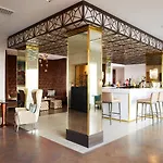 Dona Filipa Hotel Almancil
