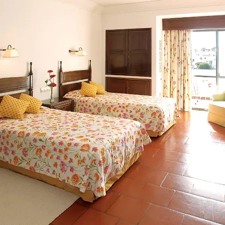 Semesteranläggning (resort) Dona Filipa 5*