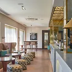 Dona Filipa Hotell 5*