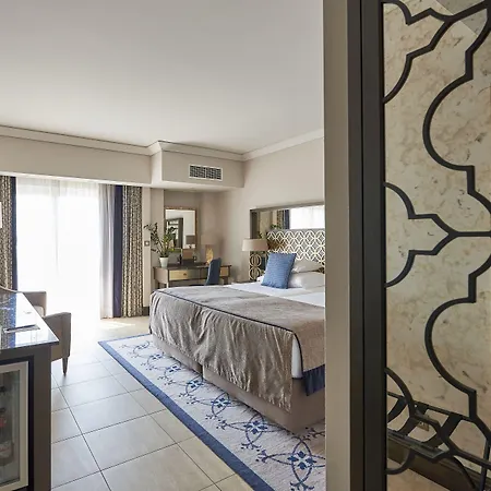 Dona Filipa 5* Almancil