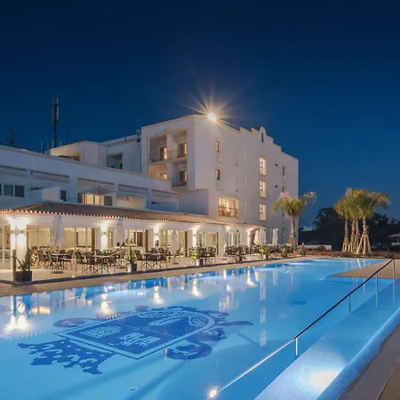 Dona Filipa Hotel