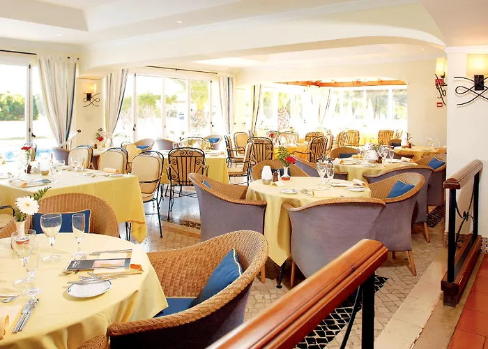 Resort Dona Filipa 5*