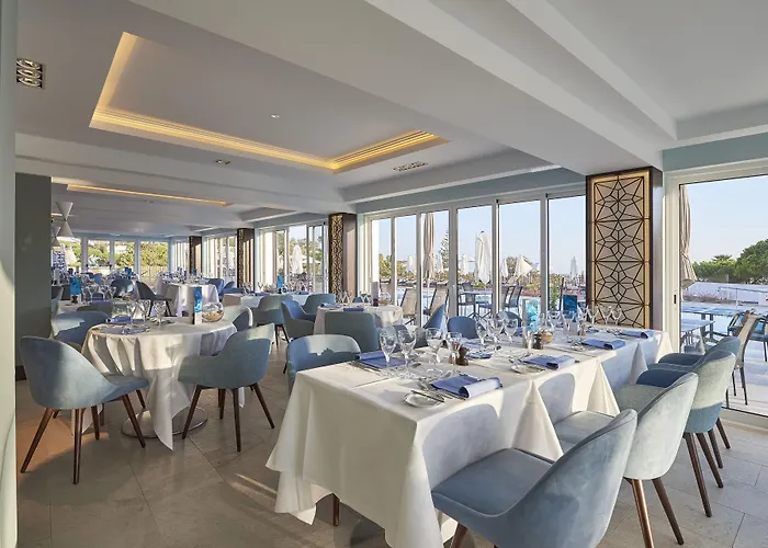 Resort Dona Filipa 5*