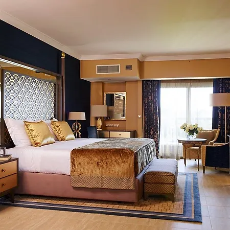 Resort Dona Filipa 5*